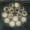 Cooksnap dari Garneta Azriella untuk resep Kue cubit no mixer