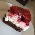 Máthé Csilla Cooksnap-ja, amikor elkészítette a(z) Erdei gyümölcsös tejberizs torta 🫐🍓🍰 receptet.