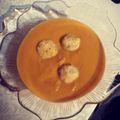 Orsolya Vörös Cooksnap-ja, amikor elkészítette a(z) Édesburgonya krémleves sajtgaluskával receptet.
