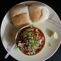 Manisha Satish Dubal 's cooksnap of when they made कोल्हापुरी मिसळ (kolapuri misal recipe in marathi).