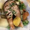 Cooksnap de Francisco Pereira quando cozinhou Salmão grelhado com Legumes.