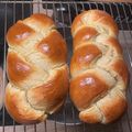 Nikolett Mihalik Cooksnap-ja, amikor elkészítette a(z) Gyors fonott kalács (friss aszalt fügével) receptet.