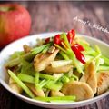 Amy’s Kitchen 的 芹菜炒麵腸 cooksnap