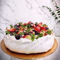 Cooksnap Noor Atika Mahamood semasa beliau membuat Pavlova Cake Anti-Gagal.