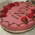 Lívia Cooksnap-ja, amikor elkészítette a(z) Fehércsokis-epres mousse torta receptet.