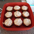 bryan.r.cummins's cooksnap of when they made Root Beer Float Cupcakes.