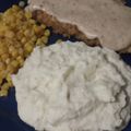 robert.r.sawyer's cooksnap of when they made TEXAS-STYLE CHICKEN FRIED STEAK WITH CREAM GRAVY.