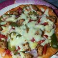 Nosheen Nadeem's cooksnap of when they made Mincy Pizza.