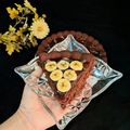 کوک اسنپ Mozhgan Azhir بعد از امتحان کردن کیک با طعم موز.