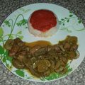 El cooksnap de Eva cuando hizo Salchichas frescas con champiñones y guisantes.