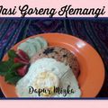 Cooksnap dari Mizka_Yaqin0912 untuk resep Nasi goreng oncom kemangi