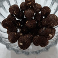 Diksha Singh's cooksnap of when they made Flaxseed-Peanut-Sesame laddoo.