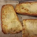 lee_ren_chen's cooksnap of when they made Tinklee's Cheesy Bread.