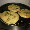 vandana का कुकस्नैप जब उन्होंने वेजिटेबल उत्तपम (Vegetable Uttapam recipe in Hindi) बनाया था।