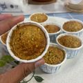 Cooksnap Hazwani Rani semasa beliau membuat Muffin Pisang Oat.