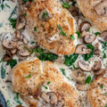Cooksnap dari Ngadi Busono untuk resep Grilled Chicken with Mushroom Sauce Devina Hermawan