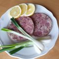 Cooksnap Michał Znamirowski z czasów, kiedy przygotował Swojska, zielona "zimna płyta".