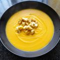 El cooksnap de Tonysantos cuando hizo Crema de verduras con picatostes caseros.