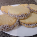 El cooksnap de María del Carmen cuando hizo Alfajores de maizena.