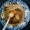 Cooksnap Nur Azliani Amer semasa beliau membuat Sambal kicap johor.