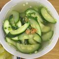 Cooksnap của Ngan Bui khi họ làm theo món Canh bí ngòi xanh Nhật với tôm khô Việt nam