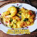 Cooksnap Hani Shaimi semasa beliau membuat Buttermilk Prawn with Salted Egg (Udang Butter Susu Telur Masin).