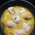 El cooksnap de Cristina Jorge Calderón cuando hizo Muslo y contramuslo de pollo en salsa de azafrán #pollo y listo.