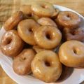 feleciagm's cooksnap of when they made Copycat Krispy Kreme Glazed Doughnuts.
