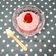 il rosso rubinian quando ha preparato Semifreddo alle fragole
