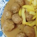 El cooksnap de Merche MR cuando hizo Albóndigas de pollo en salsa de cebolla 🧅 🐣.