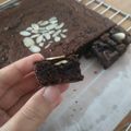Cooksnap dari Yulia Trisnaningtias untuk resep Fudgy Shiny Crust Brownie