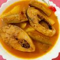 Bindi Dey's cooksnap of when they made বেগুন-আলু দিয়ে ইলিশ মাছের ঝোল.