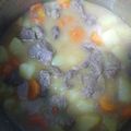 El cooksnap de vanessa Lv cuando hizo Estofado de ternera con patatas en la olla rápida!.