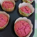 Cooksnap dari Uswatun Niswah untuk resep Muffin buah naga merah