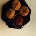 Rekha Bapodra's cooksnap of when they made Dal Puri with Bihar Style Dal Fry.