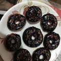 Deepa का कुकस्नैप जब उन्होंने ब्रेड चॉकलेट डोनट(Bread Chocolate Donut recipe in Hindi) बनाया था।