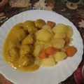 El cooksnap de cristinamc75 cuando hizo Albóndigas en salsa de almendras.