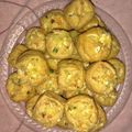 Cooksnap Linnea semasa beliau membuat Tauhu Bergedil.