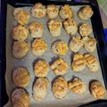 Zsuzsanna Balázs Mészárosné Cooksnap-ja, amikor elkészítette a(z) Omlós, töpörtyűs pogácsa receptet.