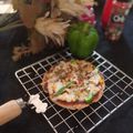 Jignasa Avnish Vora's cooksnap of when they made ભાખરી પીઝા.