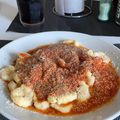 El cooksnap de Ivanna Antonella Rojas cuando hizo Ñoquis de sémola y queso parmesano con salsa bologñesa .