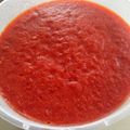 Cooksnap Rose Nani Nizah Nayan semasa beliau membuat Pes Cili Kisar.
