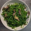邱美惠 的 龍鬚菜炒肉絲 cooksnap