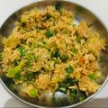 Falguni Patel's cooksnap of when they made વેજ સેઝવાન ફા્ઈડ રાઈસ (Veg. Schezwan Fried Rice Recipe In Gujarati).
