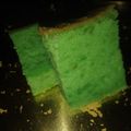 Cooksnap Maisarah Mamat semasa beliau membuat Kek pandan mudah.