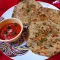  Mrinalini Sinha का कुकस्नैप जब उन्होंने मटर का स्टफ्ड पराठा (matar ka stuffed paratha recipe in Hindi) बनाया था।