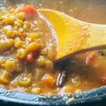 Cooksnap Siti semasa beliau membuat Kuah dhal.