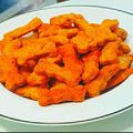 Veena Chopra का कुकस्नैप जब उन्होंने सूजी नमक पारे (Suji Namak pare recipe in Hindi) बनाया था।