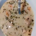 Virág Vannay Cooksnap-ja, amikor elkészítette a(z) Tárkonyos csirkeragú leves receptet.