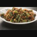 Soni Mehrotra का कुकस्नैप जब उन्होंने अनियन भिंडी (onion bhindi recipe in Hindi) बनाया था।